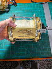 PENN International 80-W 80 Trolling Reel Star Drag Right Hand Retrieve Gold picture
