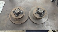 BMW 1500-2000CS 1502-2002tii Front Wheel Hub Set Left Right 2634002 E10 picture