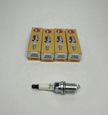 Set of 4 Genuine NGK 6962 Spark Plug BKR6E picture