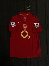 Medium - Thierry Henry Arsenal 2005/2006 Nike Retro Jersey Short Sleeve 05 06 picture
