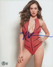 Alison Brie 