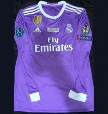 Real Madrid 16/17 Away Ronaldo #7 UEFA Champions League Final Version picture
