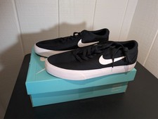 Size 9 - Nike Charge Canvas SB Black picture