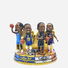 Kevin Durant Thunder Warriors Nets Suns 30,000 Points Mini Bobblehead Scene picture