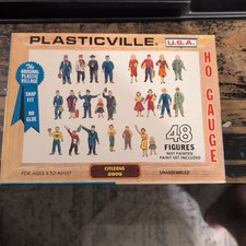 Plasticville HO Gauge Citizens 48 Figures unpainted, #2809-150 Open Box picture