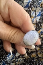 Sterling Silver Pale Purple White Speckled Oval Cabochon Stone Ring 7.5 US 5.71g picture