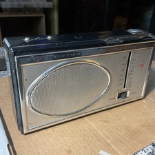 Channel Master Vintage Portable AM/FM Radio picture
