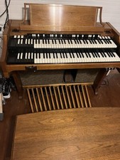 hammond a100 organ W/ 1/4 Inch Output And Bass Output. picture