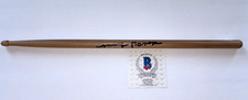MARKY RAMONE SIGNED DRUM STICK DRUMSTICK THE RAMONES BAND JOEY TOMMY RICHIE BAS picture