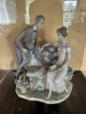 Lladró 5447 “Will You Marry Me?” Porcelain Figurine – No Box picture
