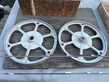 14” Delta Rockwell Band Saw Bandsaw Upper & Lower Wheels Good Shape NEED TIRES picture
