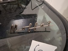 VINTAGE MOFFAT REFRIGERATOR EMBLEM SCRIPT picture