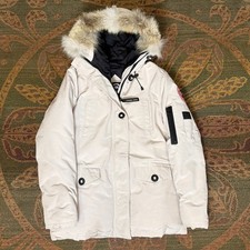 CANADA GOOSE Jacket LADIES MONTEBELLO PARKA Medium White With Bag Fur Hood picture