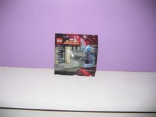 LEGO Marvel Electro 5002125 picture