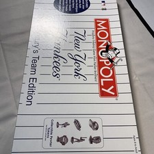 New York Yankees The Century's Team Edition Monopoly Board Game Pre Owned picture