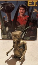 Vintage E.T. The Extraterrestrial Brass Figure 4