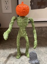 CRYPTOCURIUM Sentinel Jackling 9in Resin Figure Halloween Parcel Of Terror picture