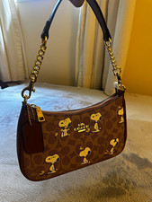 Coach Peanuts Snoopy Signature Monogram Brown Zip Shoulder Bag Detachable Strap picture