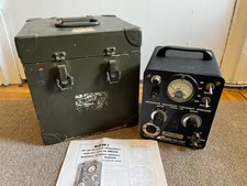 Vintage PRESTO Model 100 Microwave Secondary Frequency Standard w/ Case picture