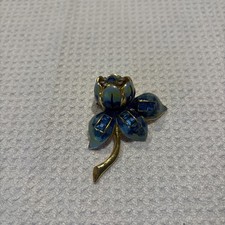 Retro Coro Quivering Camellia Trembler Dress Clip Brooch 1940s Katz picture
