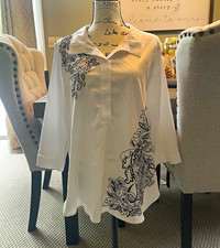 Chico's No-Iron Stretch Tunic Blouse Floral Collared 3/4 Sleeve size 2.5. picture