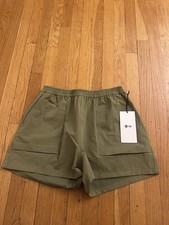 New Lululemon LAB Relaxed-Fit Super High Rise Short 3” Inseam Green NWT Size 10 picture