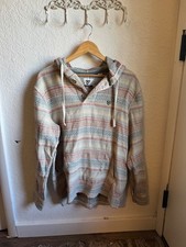 Vissla striped hooded pullover picture