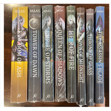 Throne of Glass Series Sarah J. Maas Books 1-8 FULL SET Brand New English picture