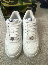 A Bathing Ape BAPE Ape Head Logo Low Top Lace-Up Athletic Sneaker White picture