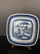 19th-century Chinese Export Canton blue and white porcelain plate. picture