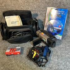 Sony CCD-TRV615 Hi8 Video8 Handycam NightShot Camcorder Tested Working Bundle picture