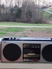 Sony CFS-450 Cassette Recorders With AM/FM Radio Read Description picture