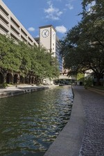 Photo:Irving Texas Las Colinas Canal Clock Tower 2014 picture