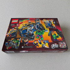 LEGO Marvel: Avengers: Hulk Lab Smash (76018) Retired NEW SEALED picture