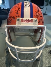 2006 Florida Gators Natl Champ Team Autographed Full Size Helmet picture