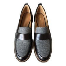 Clarks Artisan Glick Avalee Slip On Loafers Flats Size 8M Gray Black Business picture