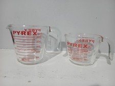Vintage Pyrex 516 Glass Measuring Cup 2 Cup 16oz 500ml & 250ml Made In USA picture