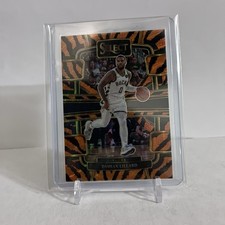2023-24 Panini Select - Concourse Damian Lillard #63 Tiger Stripes Prizm Bucks picture