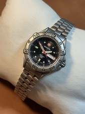 Vintage Wenger Swiss Army SMT Women 200M Dive 30mm Watch,Rotating Bezel,Day/Date picture