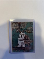 1997-98 Skybox Metal Universe - Kevin Garnett #109 picture
