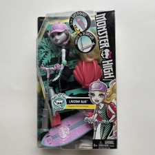 Monster High Lagoona Blue Surf-to-Turf Scooter Doll NIB 2015 Mattel picture