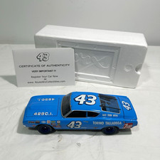 Route WIX Collectibles Richard Petty #43 1969 Ford Torino Talladega 1:24 Diecast picture