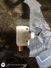 Keyence LR-ZB240CB Laser Distance Sensor M18 25–240 mm NPN/PNP IP67 picture