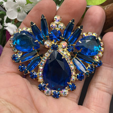 Altered Juliana vintage shades of blue statement brooch/pendant verified picture