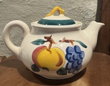 Vintage mid century Stangl Fruit pattern teapot with lid EUC Trenton NJ picture