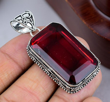 Mozambique Garnet Gemstone Handmade 925 Sterling Silver Jewelry Pendant 2.10