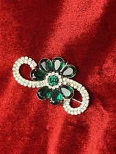 Flower Brooch Pin Vintage Signed Weiss Goldtone Green Rhinestone Prong Set Stone picture