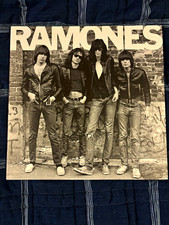 Ramones - Ramones 12