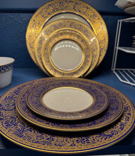 2 FRANCISCAN ROYAL RENAISSANCE COBALT GOLD CHINA Dinner Salad Bread/Dessert Set picture
