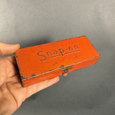 Vtg Snap-on KRA-222 1/4” Dr. Metal Socket Set Early Version USA Case Only picture